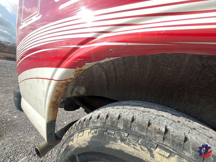 2012-chevrolet-express-van-image-36