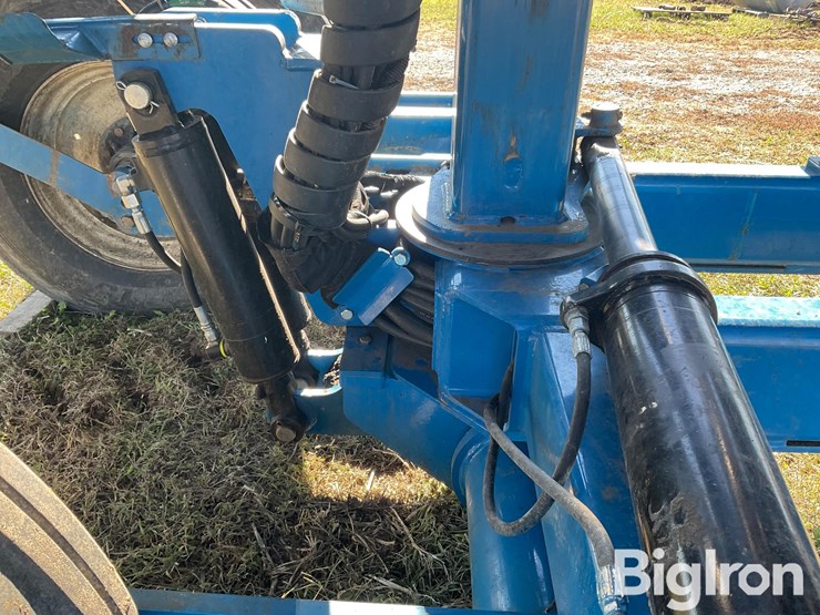 2012-kinze-3660-image-12