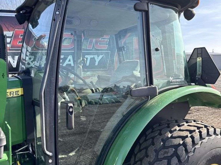 john-deere-5075e-image-22