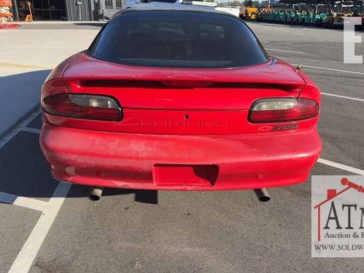 1997-chevrolet-camaro-z28-image-4