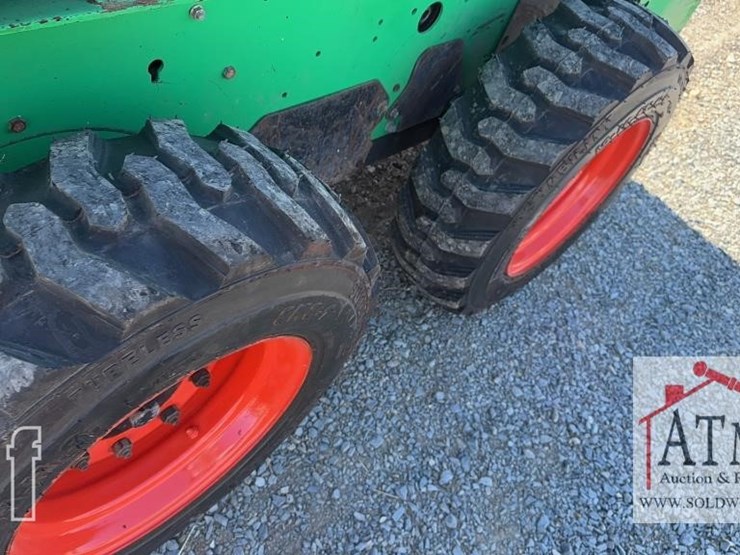 2012-bobcat-s175-image-13