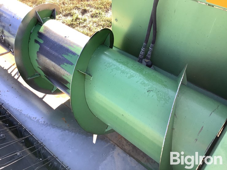 john-deere-212-image-14