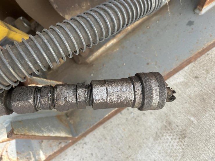 komatsu-pc300-image-11