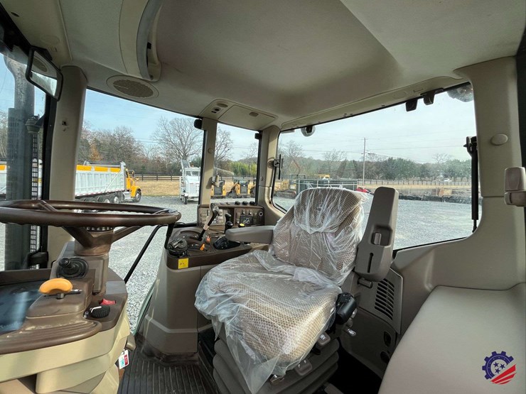 john-deere-6420-image-63