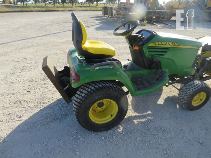 john-deere-x485-image-3