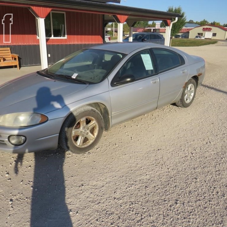 2002 DODGE INTREPID