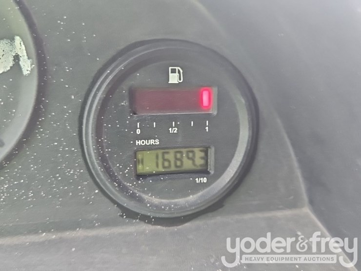 2020-club-car-carryall-1700-image-1921