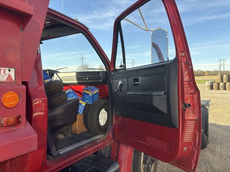 1985-gmc-7000-image-28