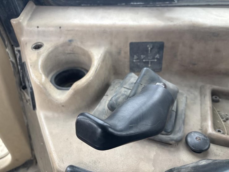 2001-caterpillar-d6r-lgp-image-44