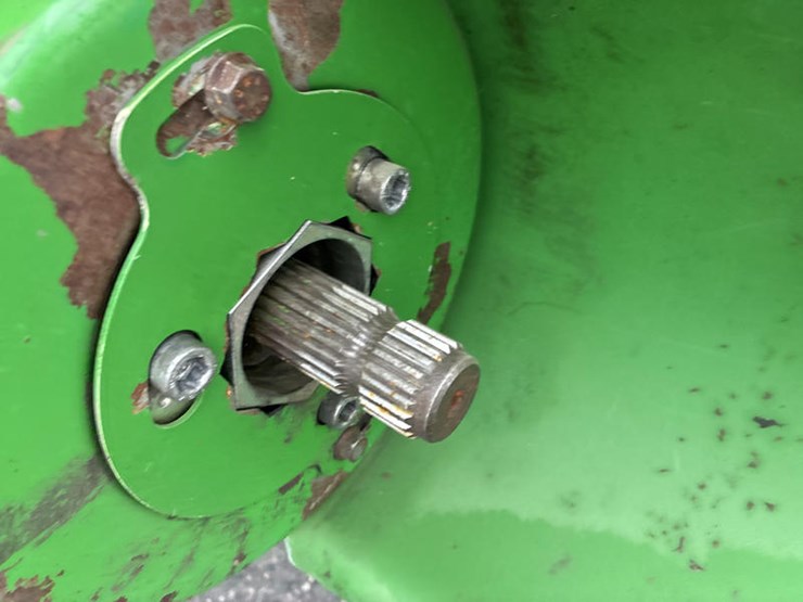 2013-john-deere-s670-image-25