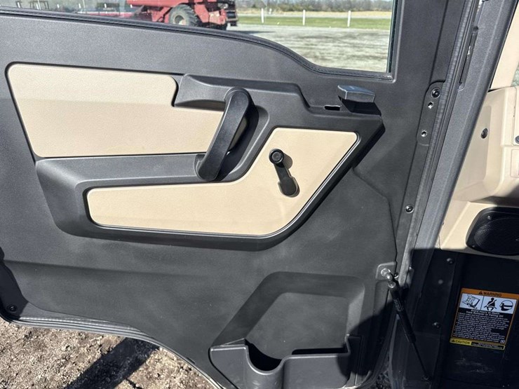 2020-john-deere-2020-image-22