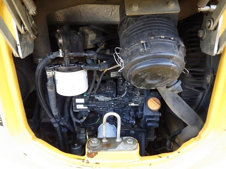 2019-deere-35g-image-17