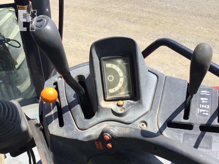 2005-case-ih-mxu110-image-19