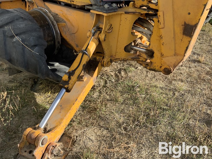 1990-deere-410c-image-18