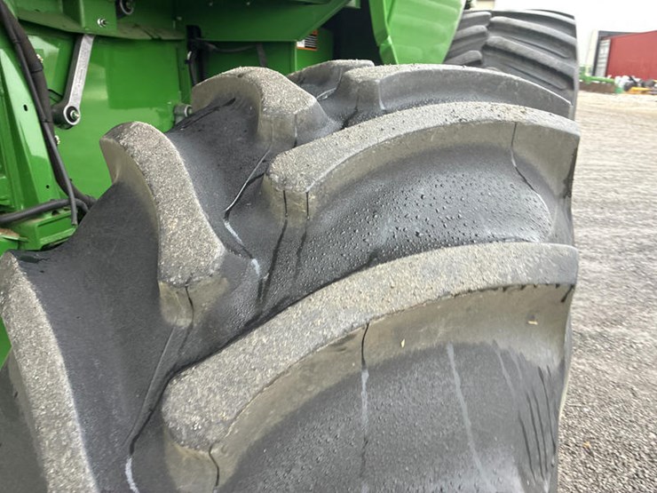 2013-john-deere-s670-image-48