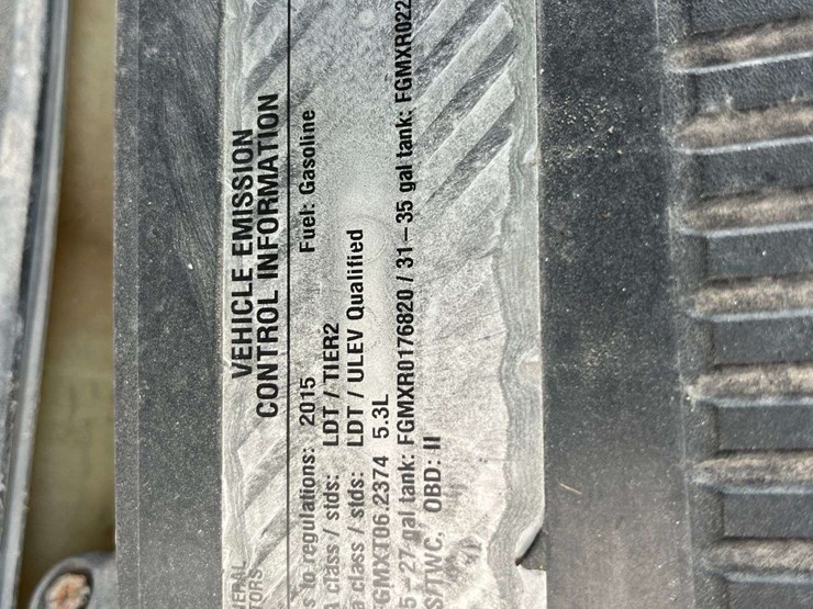 2015-chevrolet-tahoe-ltz-image-33