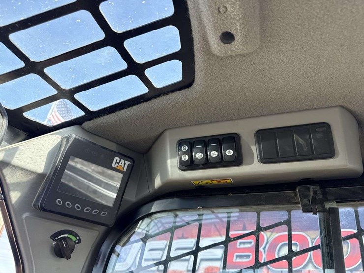 caterpillar-289d-image-23