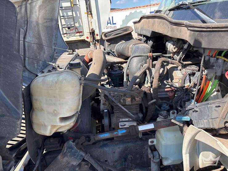 2007-international-durastar-4200-image-33