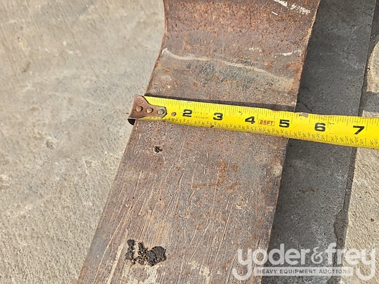 2019-caterpillar-tl1255d-image-15