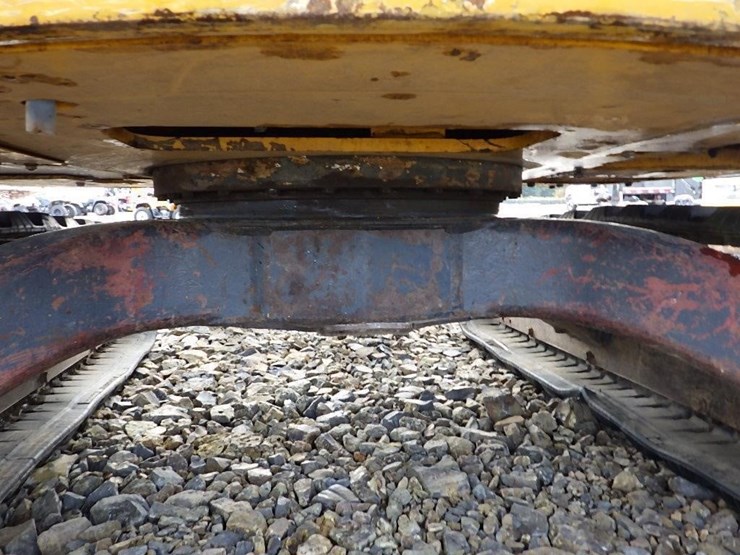 2019-deere-50g-image-29