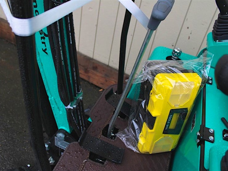 2025-cfg-industrial-mini-excavator-m/n--h15r-image-12