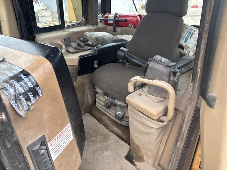 2001-caterpillar-d6r-lgp-image-39