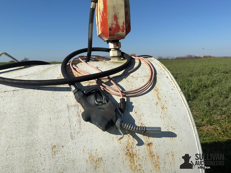 steel-fuel-tank-w/pump-image-10