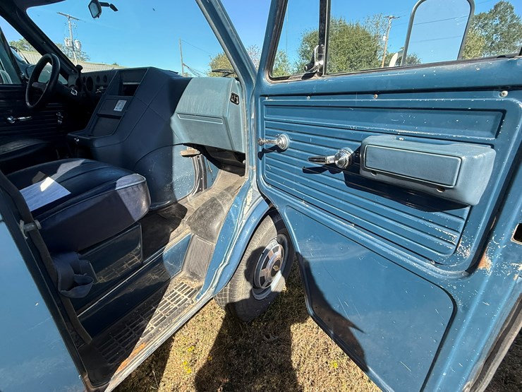 1991-chevrolet-c30-image-42