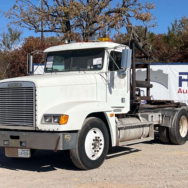 1995 FREIGHTLINER FLD120