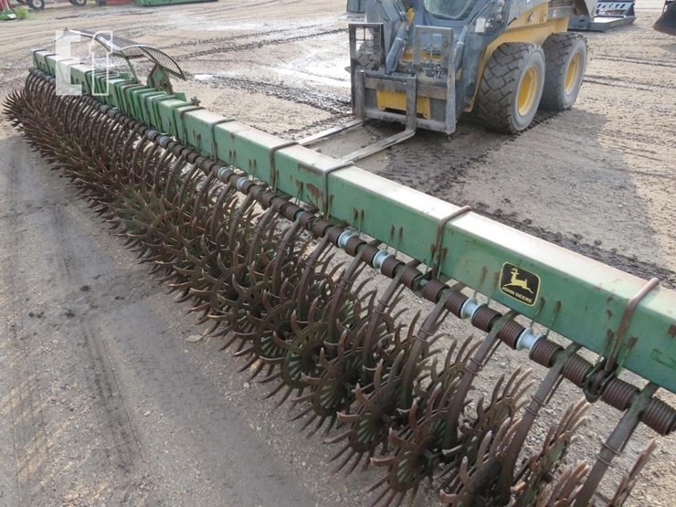 john-deere-400-image-3