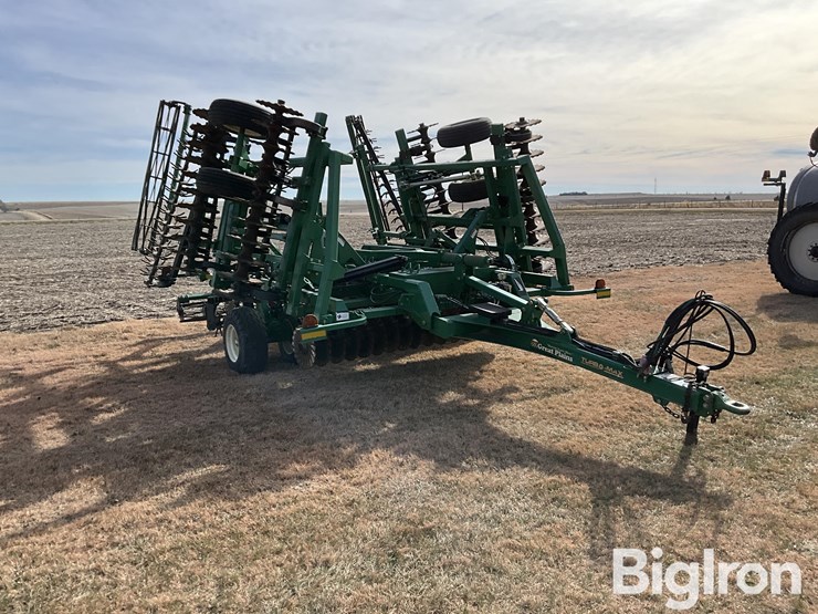 great-plains-2400tm-image-3