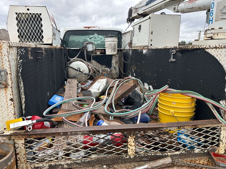 2000-ford-f650-image-39