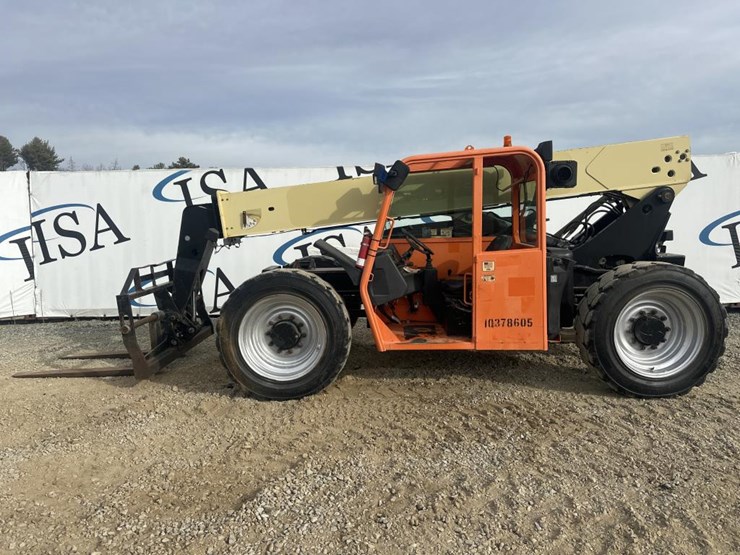 2015-jlg-g6-42a-image-2