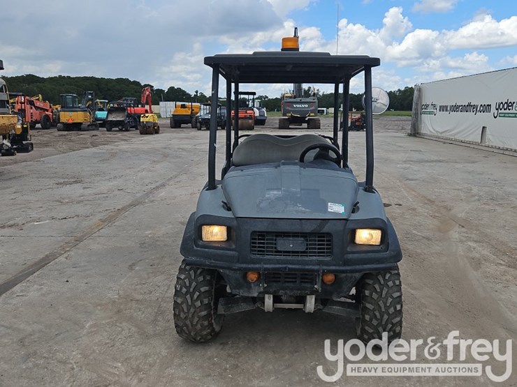 2020-club-car-carryall-1700-image-577