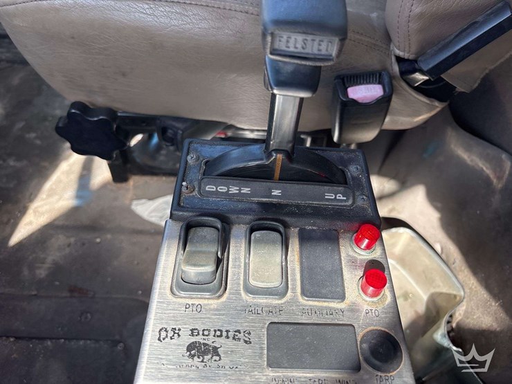 sterling-dump-truck-image-16