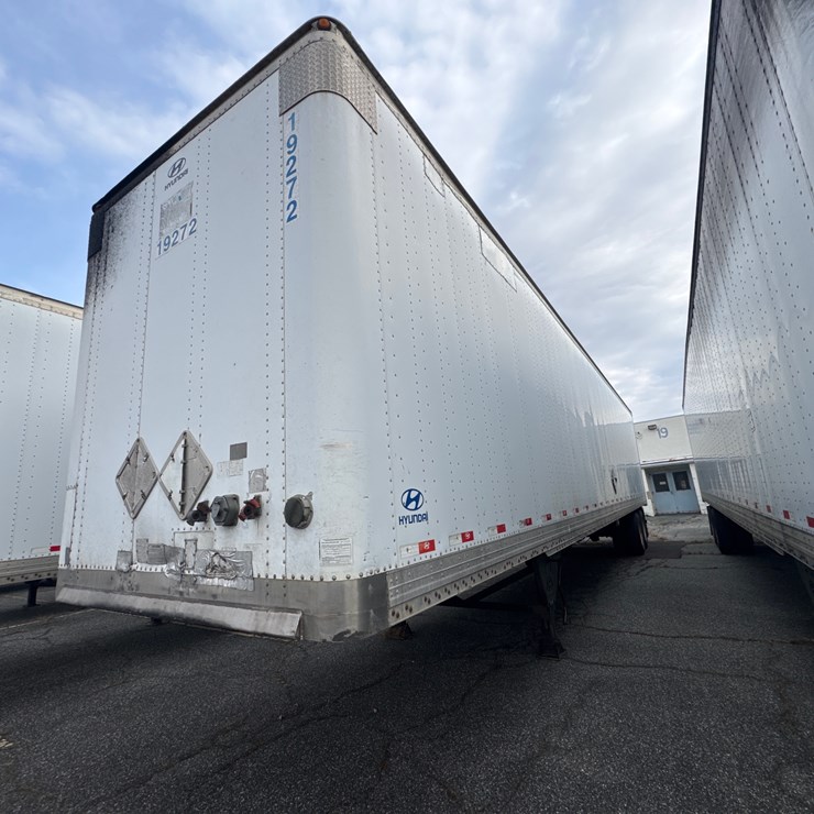 #159 • 2006 Hyundai 48' Van Trailer