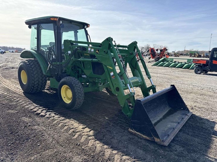 john-deere-5075e-image-6