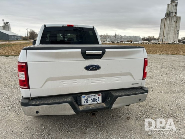 2019-ford-f150-xlt-image-5