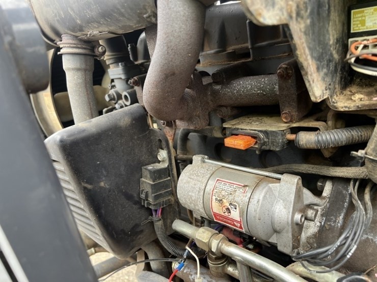 2001-new-holland-tc40d-image-26