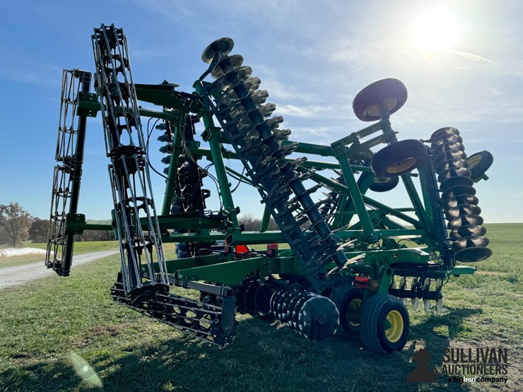 2013-john-deere-2623vt-image-5