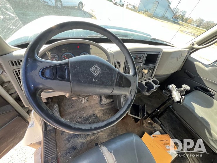 2010-ihc-workstar-petroleum-truck-(jn3389,-unit-487)-image-57