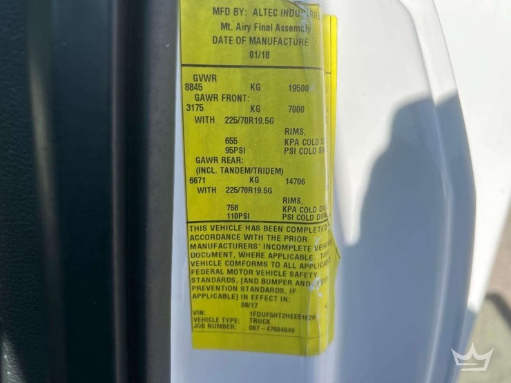 2017-ford-f550-image-5