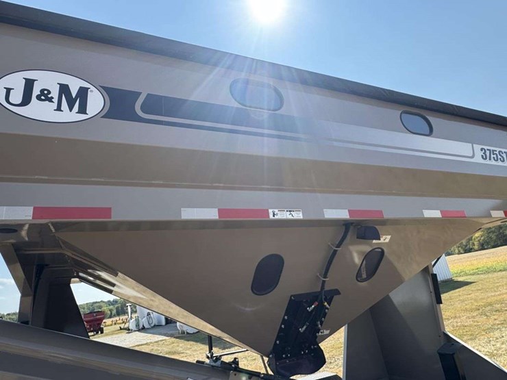 2015-j&m-375st-image-20