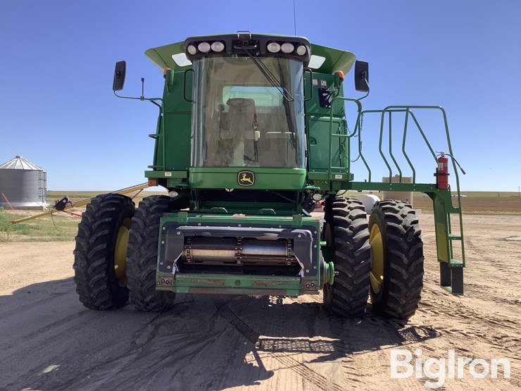 2010-john-deere-9770-sts-image-2