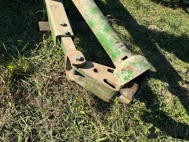 john-deere-38-image-11