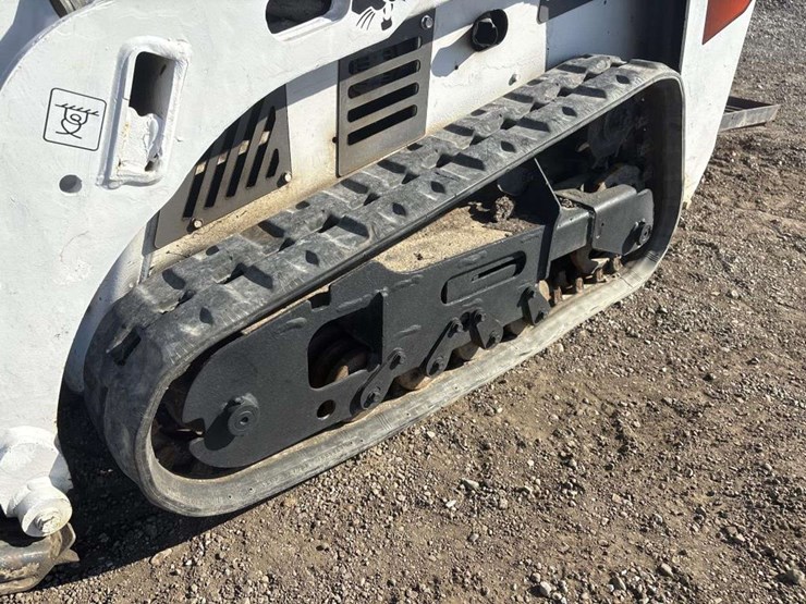 2011-bobcat-mt55-image-7