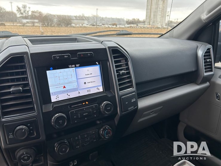 2019-ford-f150-xlt-image-25