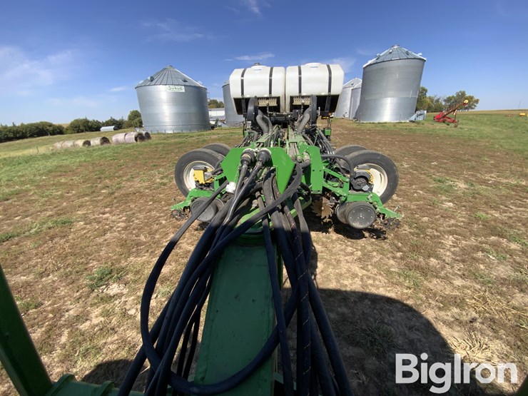 2016-harvest-international-pb4030brt-image-2