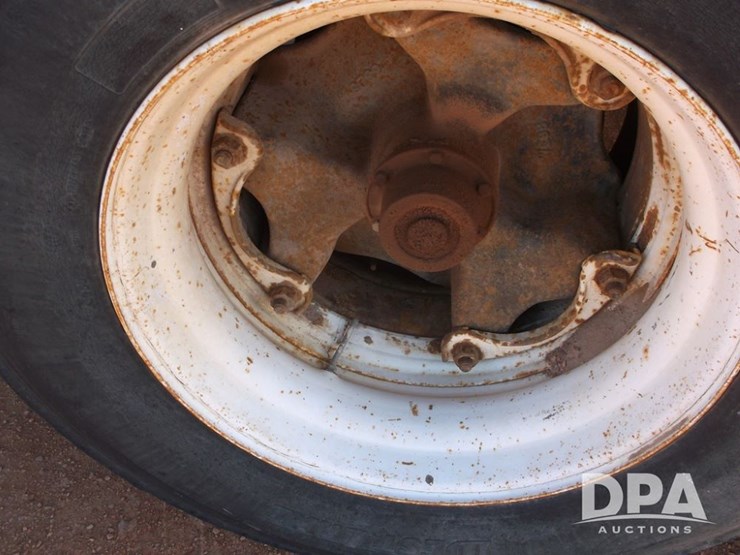 1970-lufkin-flatbed-image-15