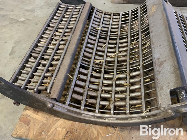 new-holland-cr7090-image-10